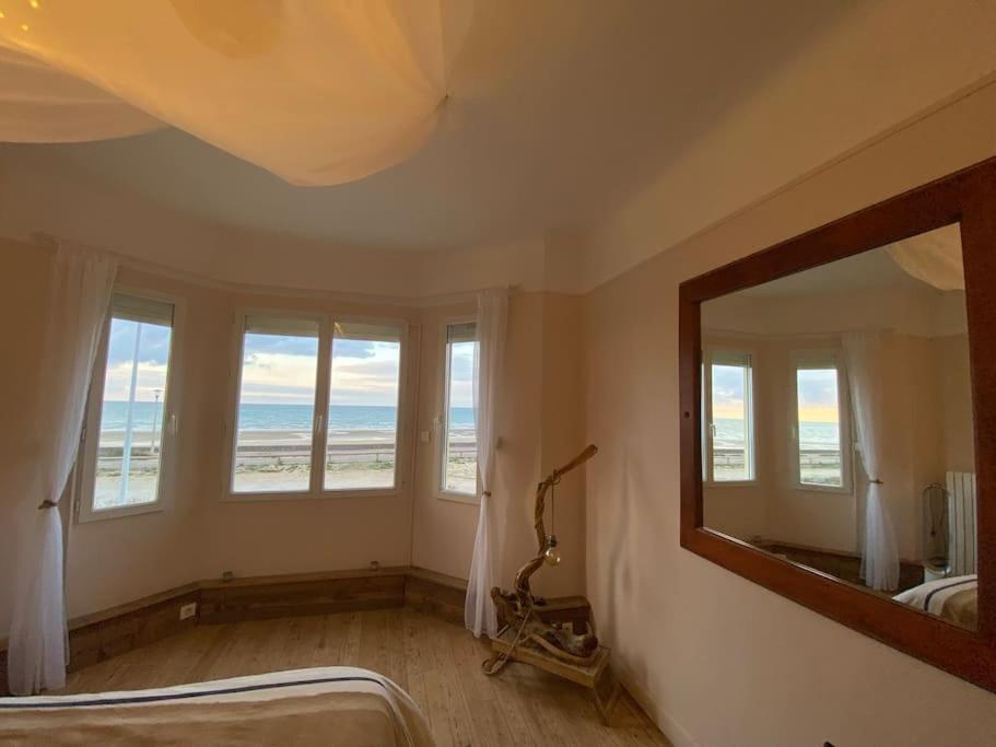 Spa Privatif Face Mer Riva Romantic & Spa Ouistreham Exterior foto